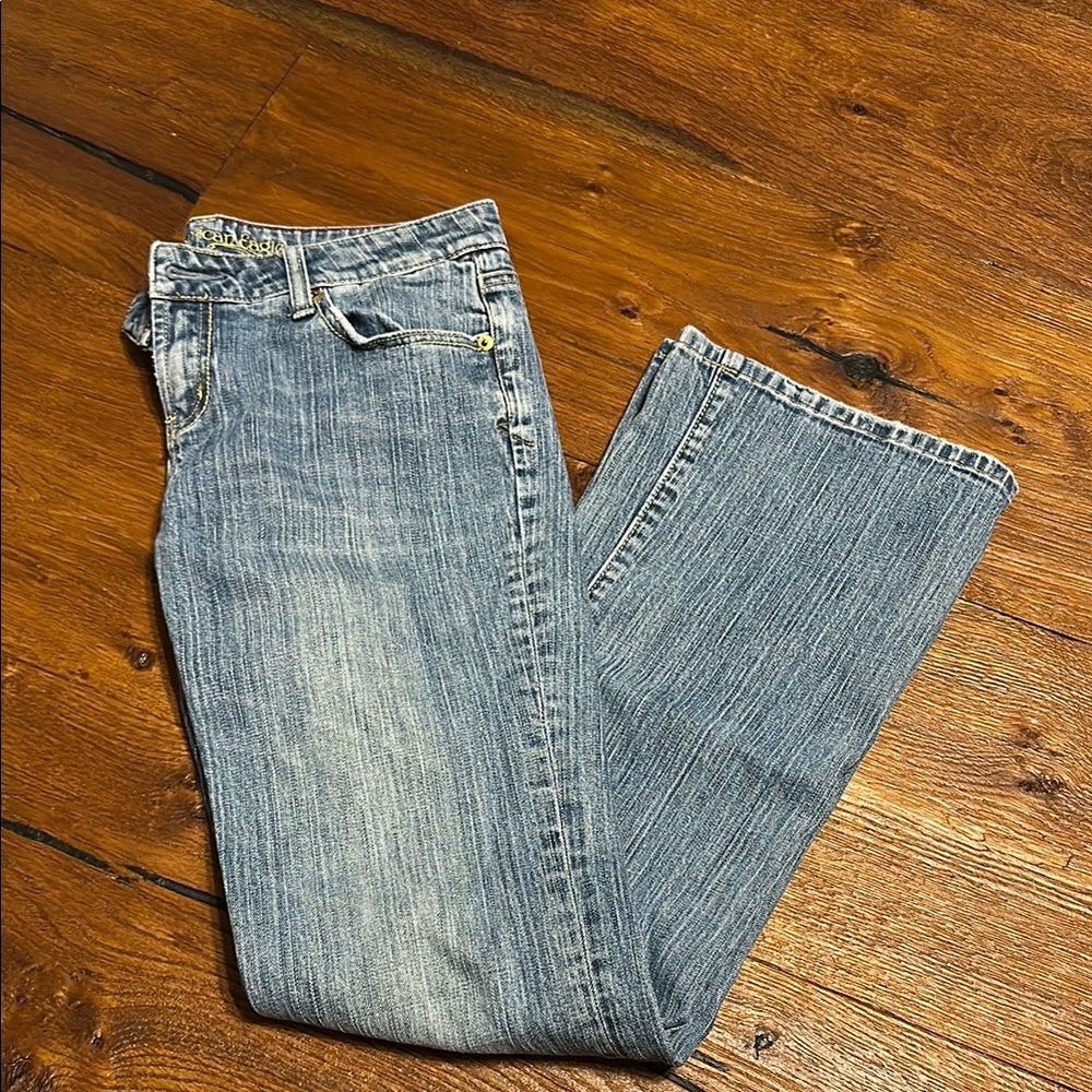 American Eagle Outfitters Boot Cut Blue Jeans Timeless Style